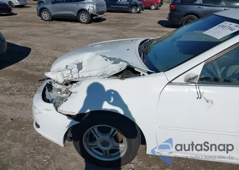 2002 Toyota Camry Le from USA, damaged, VIN 4T1BE32K82U042045